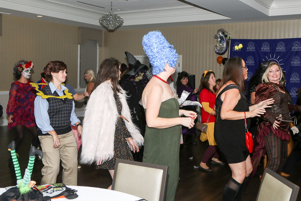 Meeting Place Mission Halloween Party_Morganton Community House 2019-9192.JPG